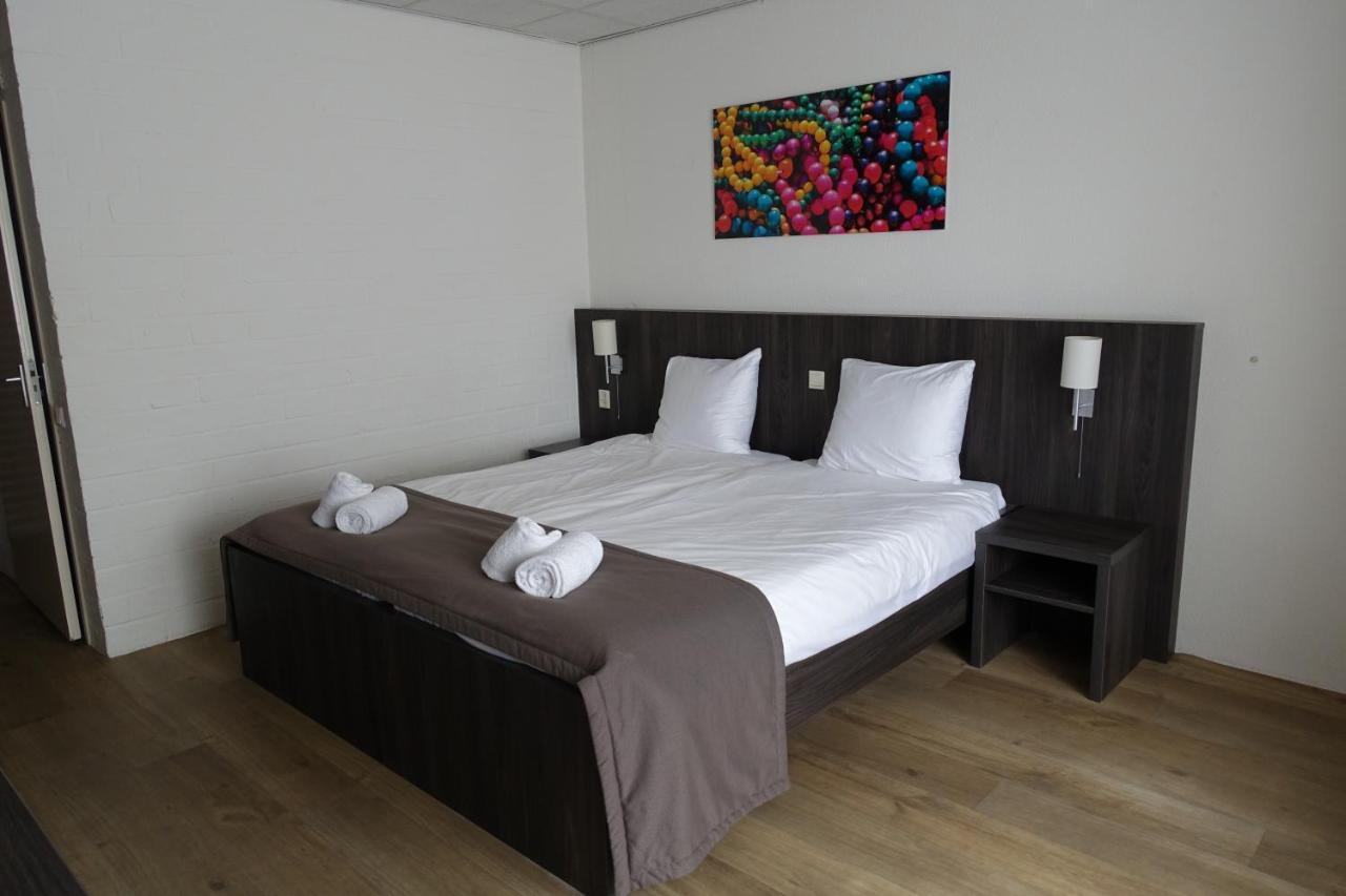 Gasterij De Koekoekshof Hotel Elp ภายนอก รูปภาพ